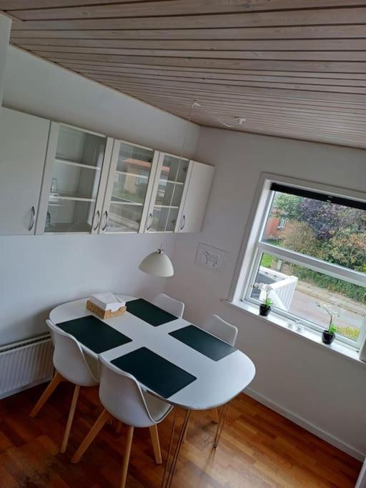 Bjergby Sonderbo Feriehus Εξωτερικό φωτογραφία